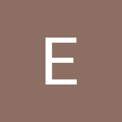 E O